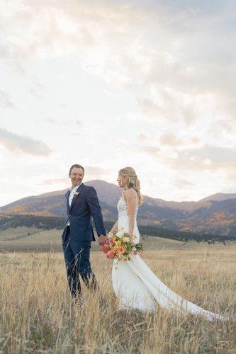 mobile - carousel-hero-element image-3